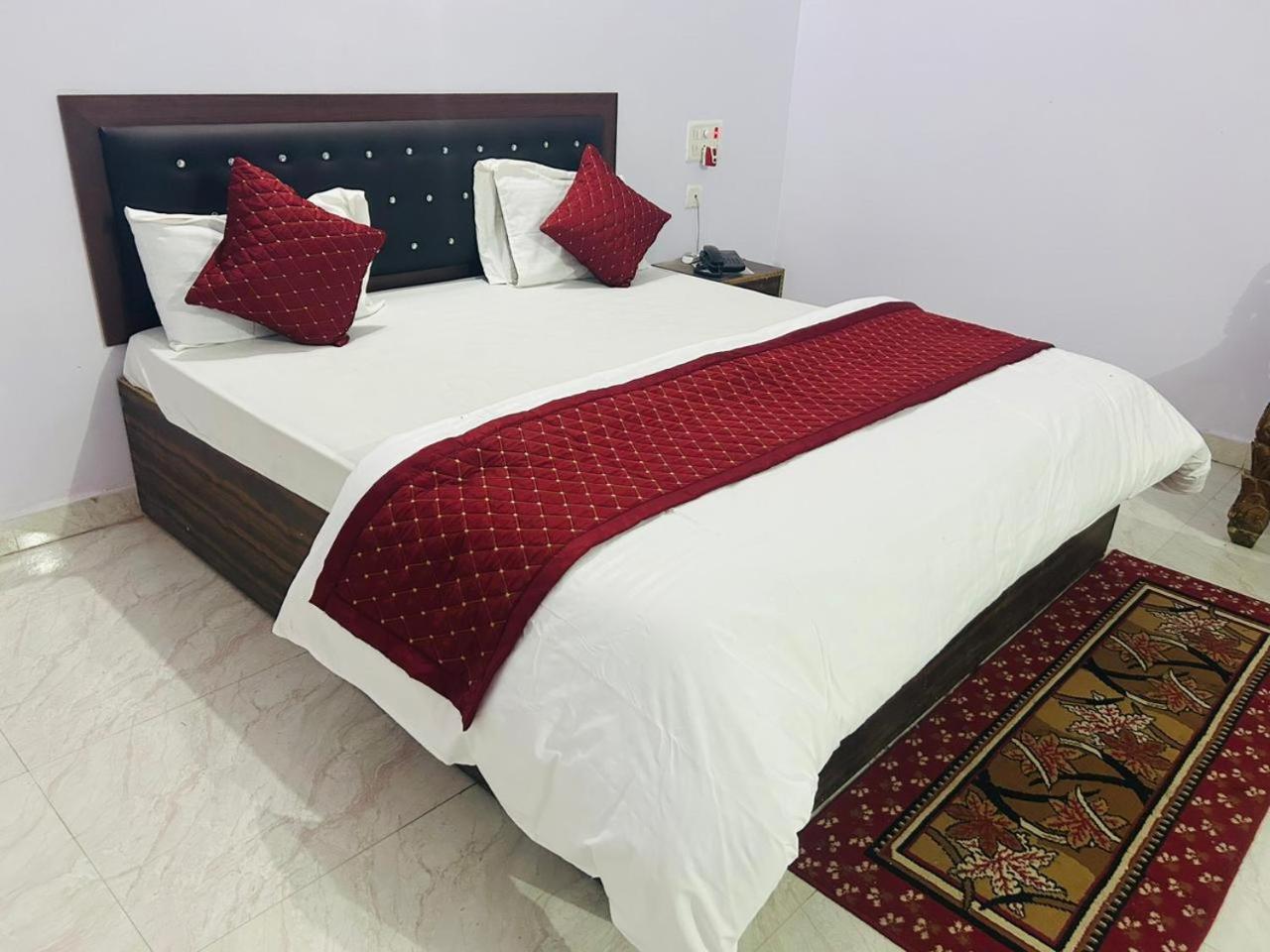 Hotel Maurya Vihar Bodhgaya Bagian luar foto