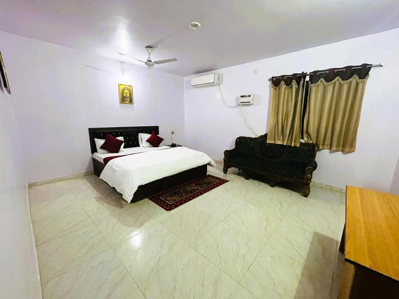 Hotel Maurya Vihar Bodhgaya Bagian luar foto