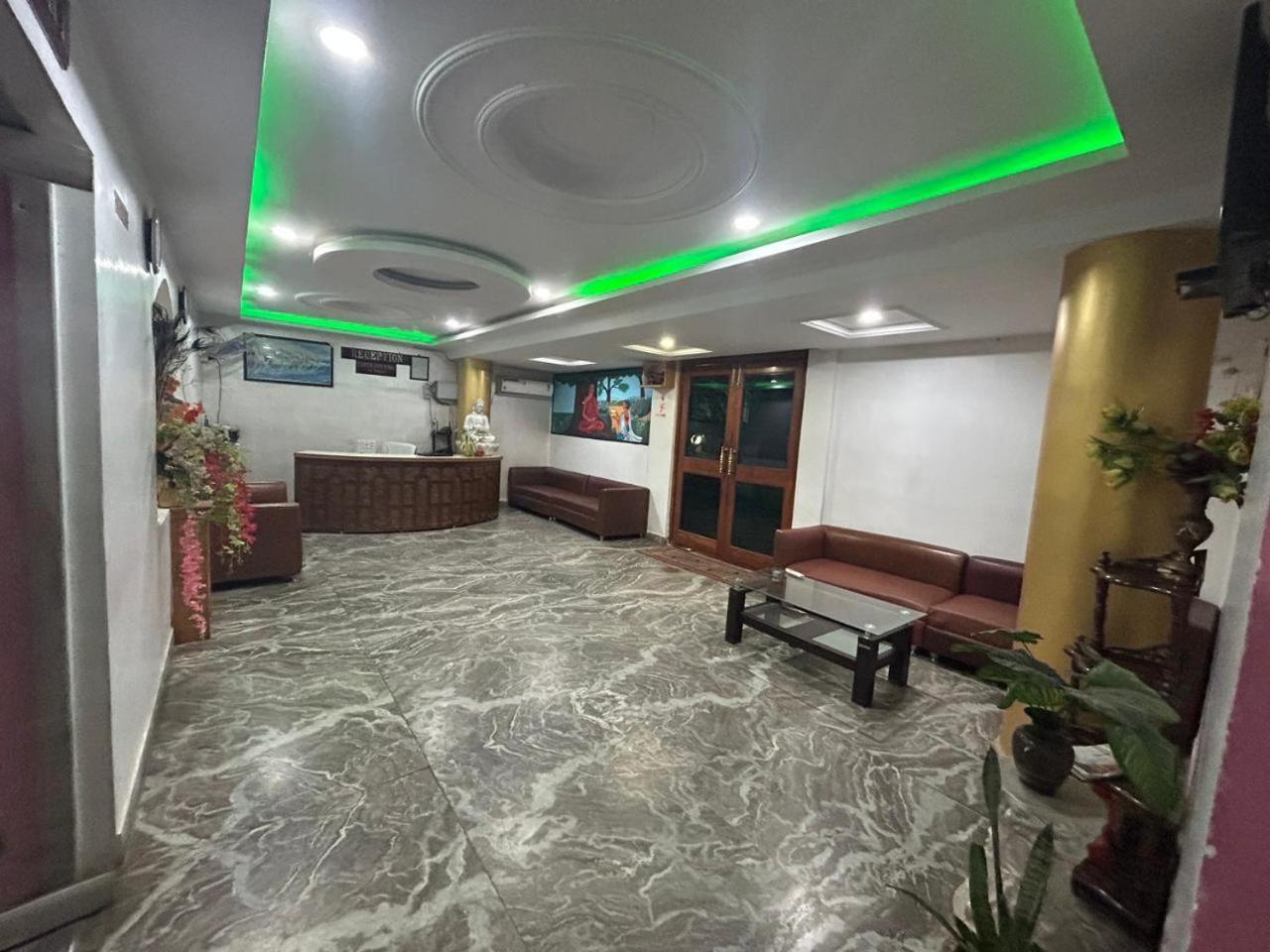 Hotel Maurya Vihar Bodhgaya Bagian luar foto
