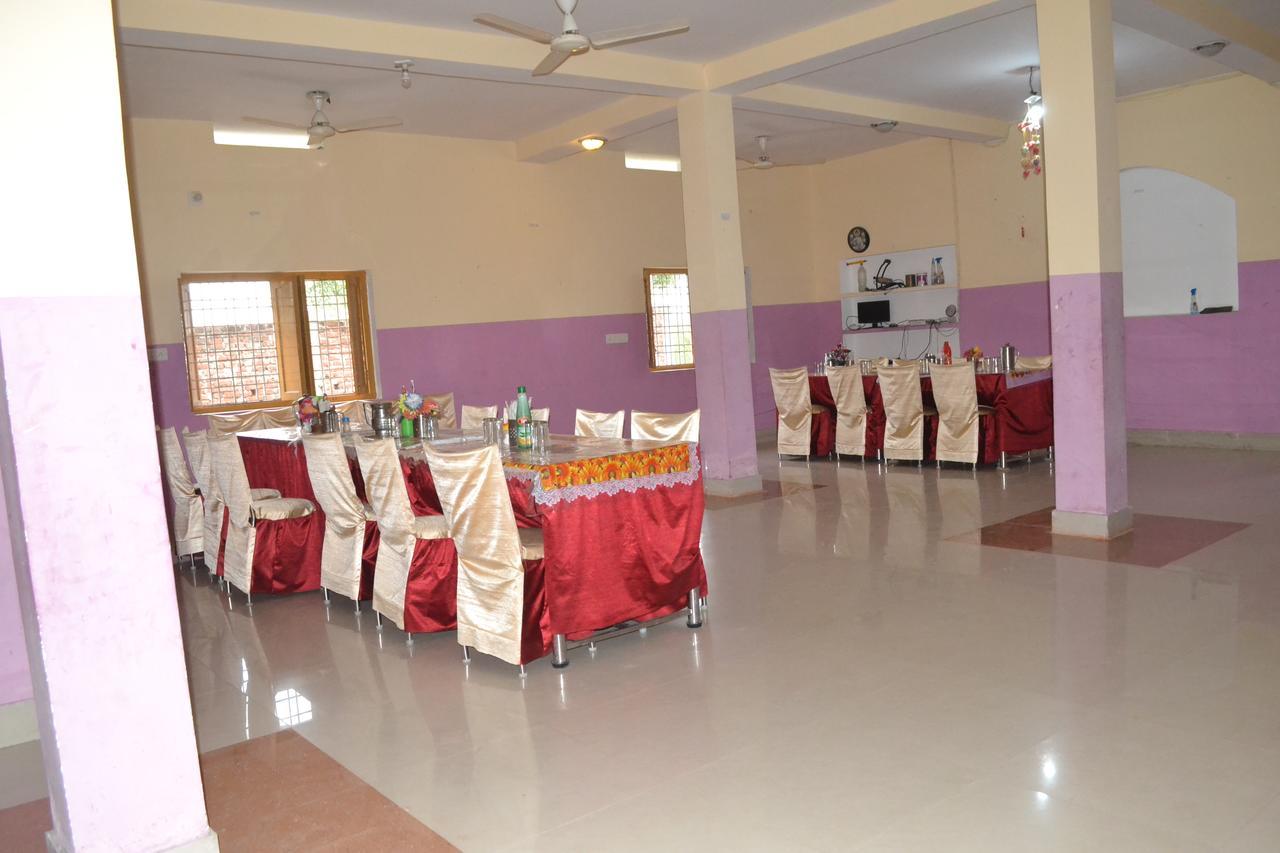 Hotel Maurya Vihar Bodhgaya Bagian luar foto