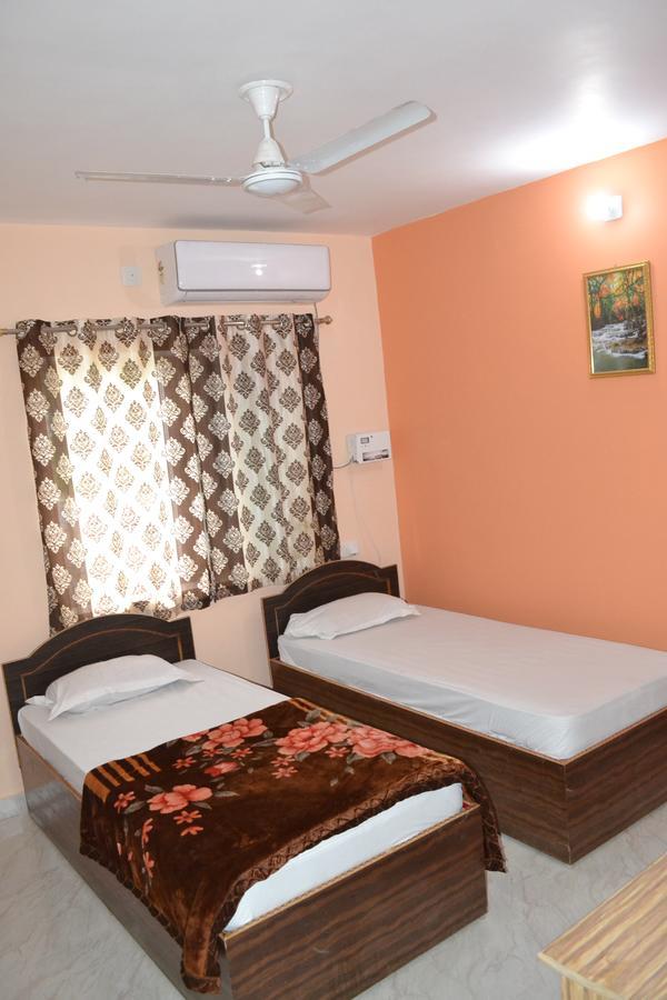 Hotel Maurya Vihar Bodhgaya Bagian luar foto