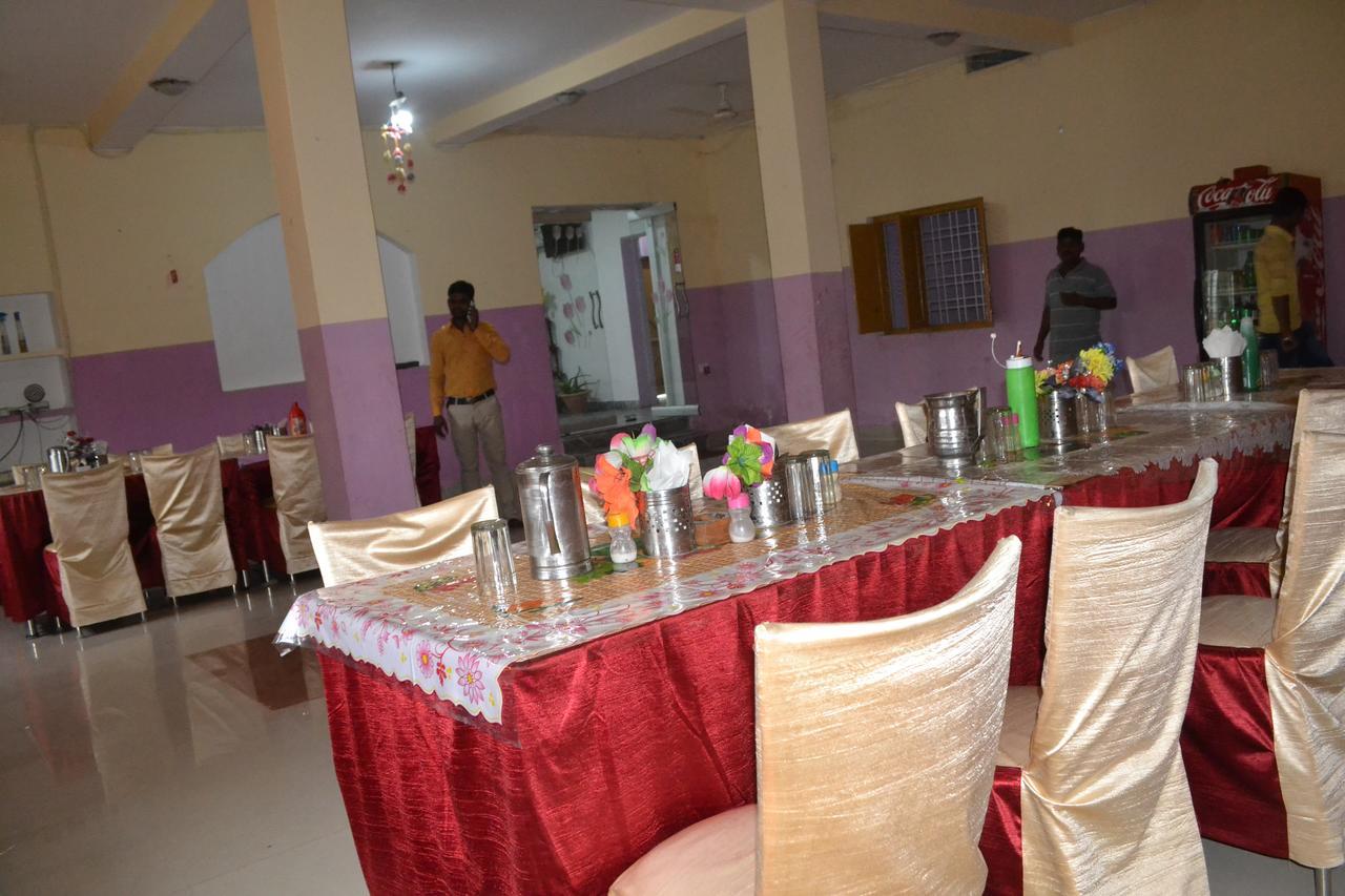 Hotel Maurya Vihar Bodhgaya Bagian luar foto